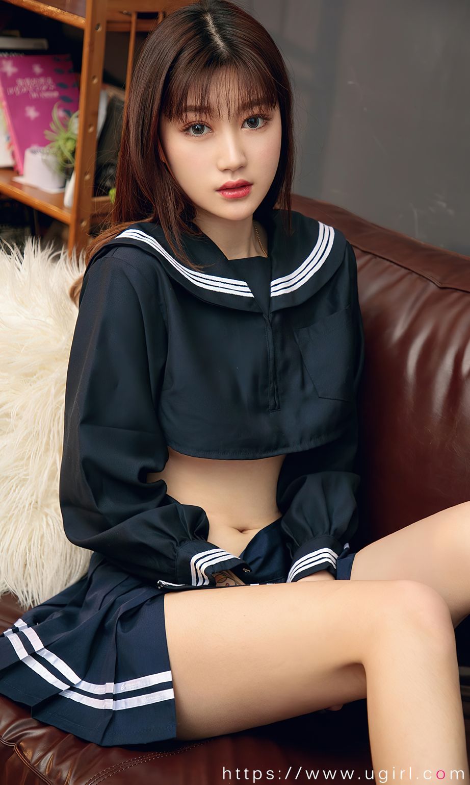 美女模特徐萱萱水手制服超短裙少女禁忌主题写真